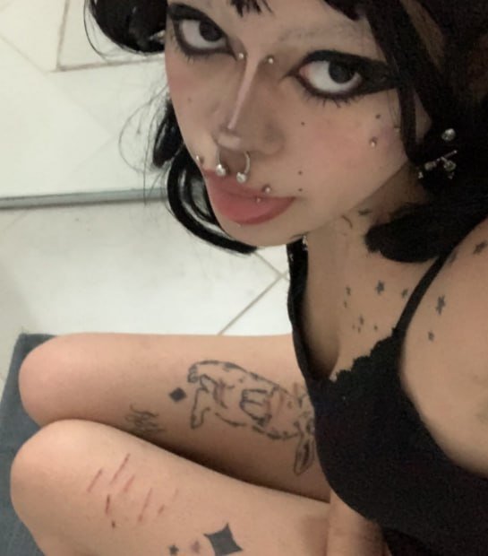 Novinha gotica safada vazada dando o cuzinho branquinha caiu na net amador videos novos vazados