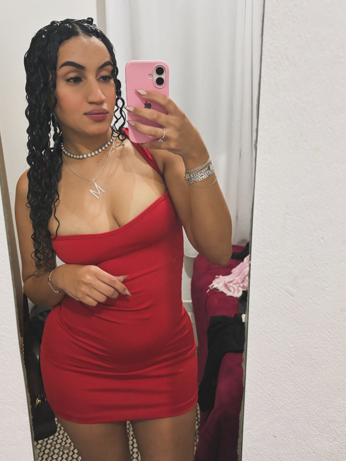 Morena Cacheada Novinha Boca De Veludo Rostinho Tesudo Pézinho Gostoso Pedindo Leite