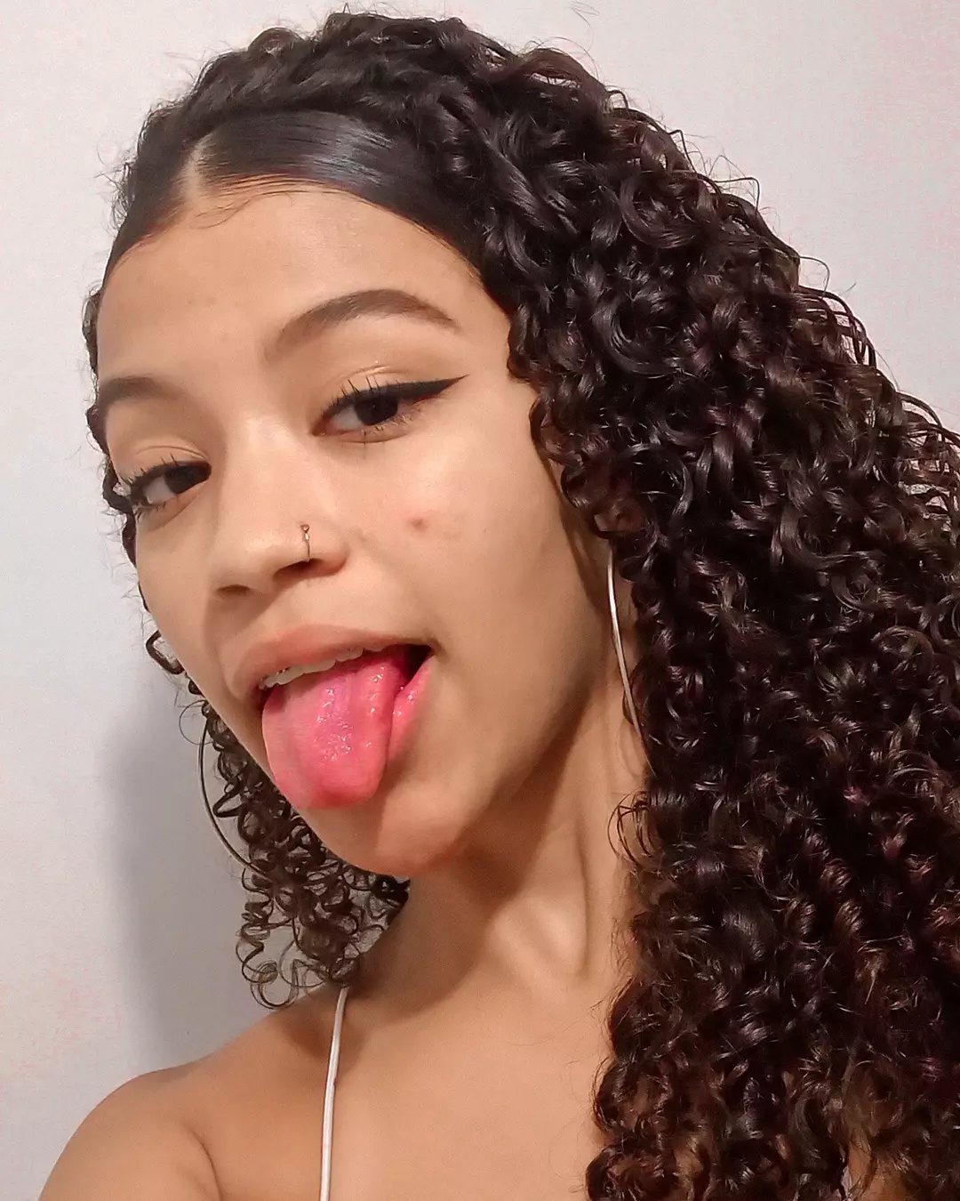 Branquinha Novinha Cacheada Rabuda Rostinho De Vagabunda Gostosa