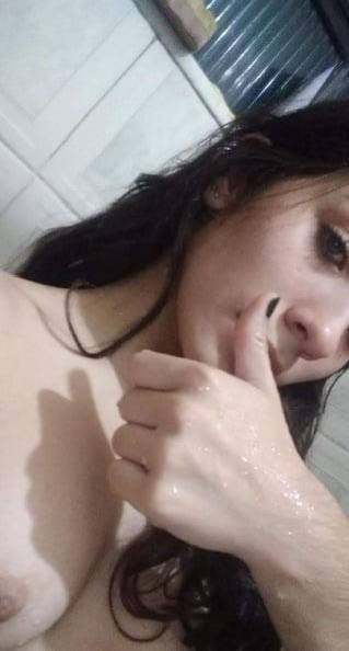Novinha branquinha foi vazada por ex videos novos vazados videos brasil melhores video br