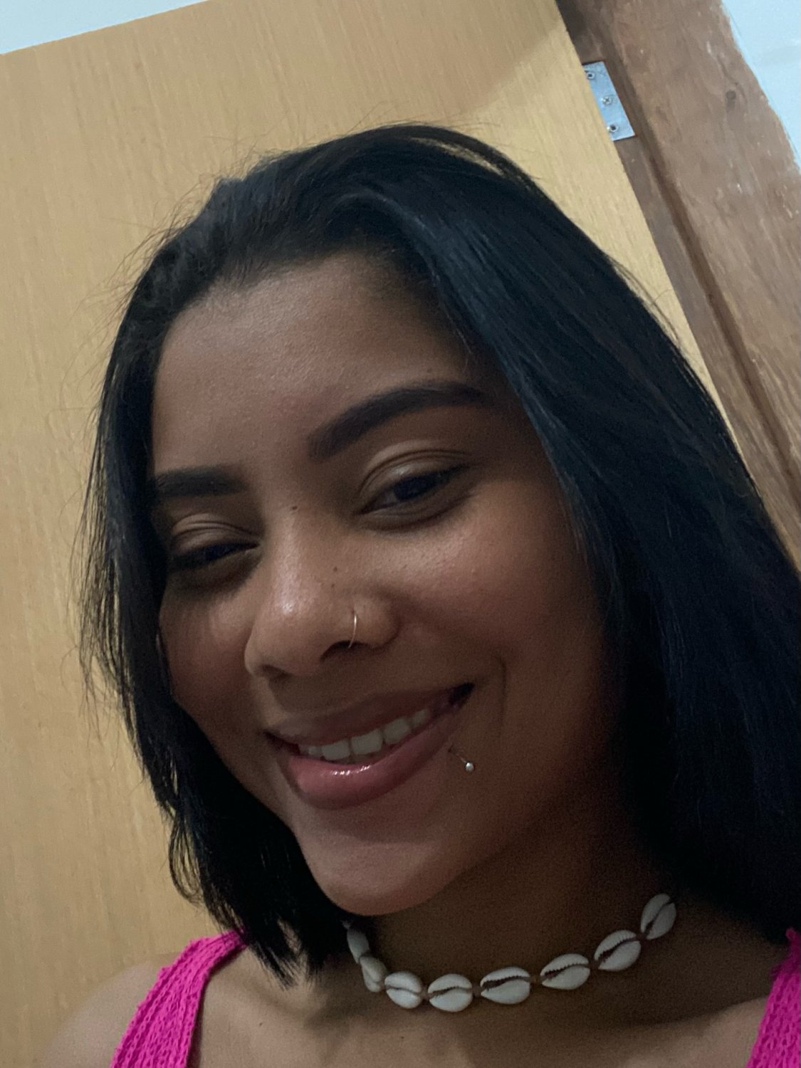 Preta Magrinha Novinha Tesudinha Rostinho De Vagabunda Esperando As Jatadas De Leite Na Cara