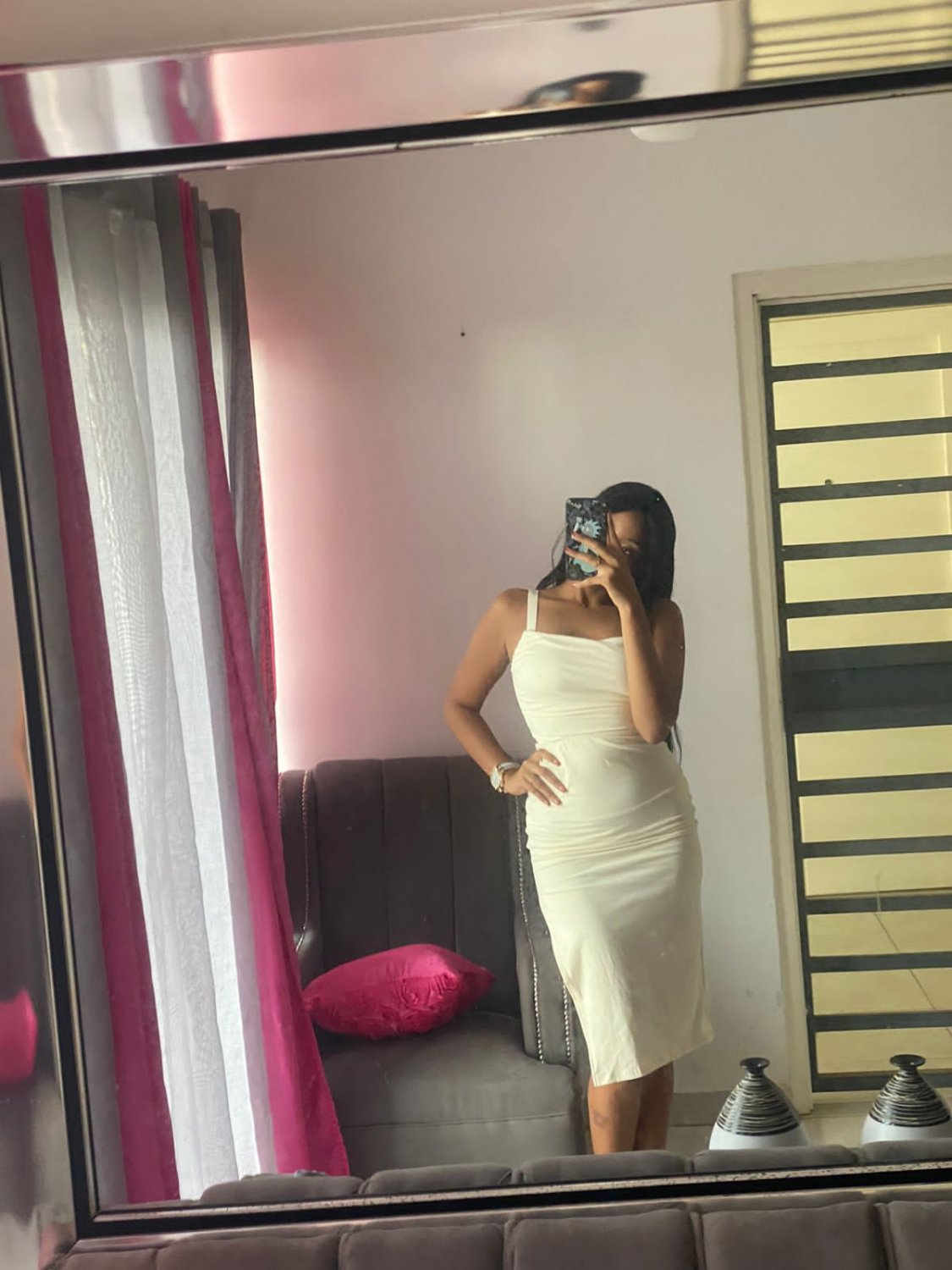 Novinha Rabuda do insta, Novinha rabuda safada foi vazada, morena novinha, vazou, vazados, vazada