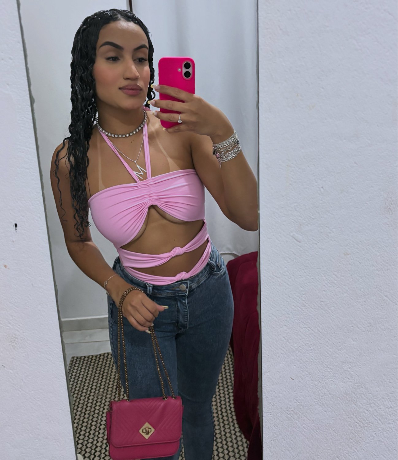 Morena Cacheada Novinha Boca De Veludo Rostinho Tesudo Pézinho Gostoso Pedindo Leite