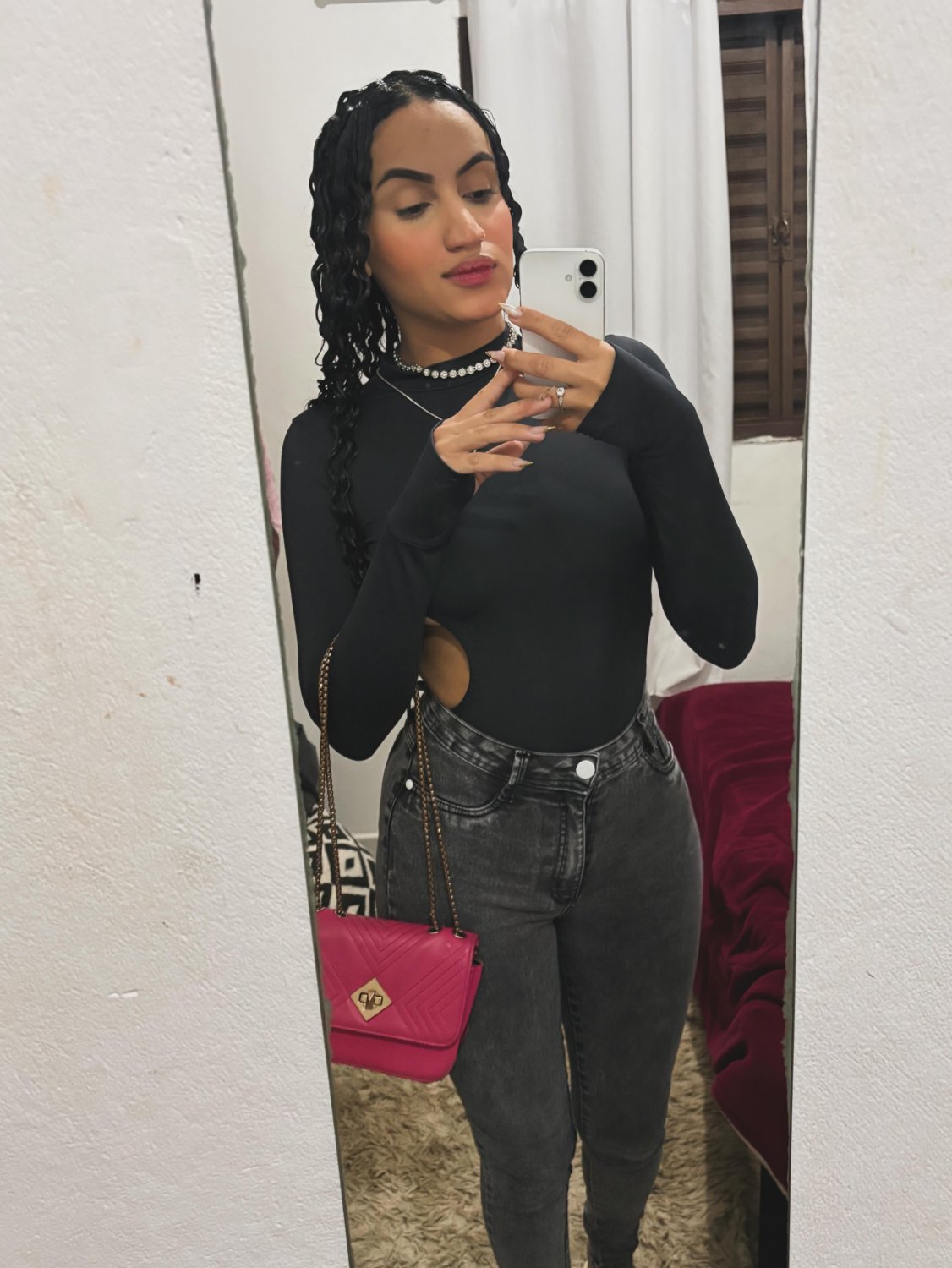 Morena Cacheada Novinha Boca De Veludo Rostinho Tesudo Pézinho Gostoso Pedindo Leite