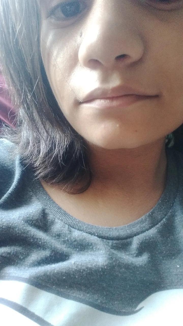 Novinha amadora de 19 aninhos virgem exibindo buceta e peitos grandes parte 3