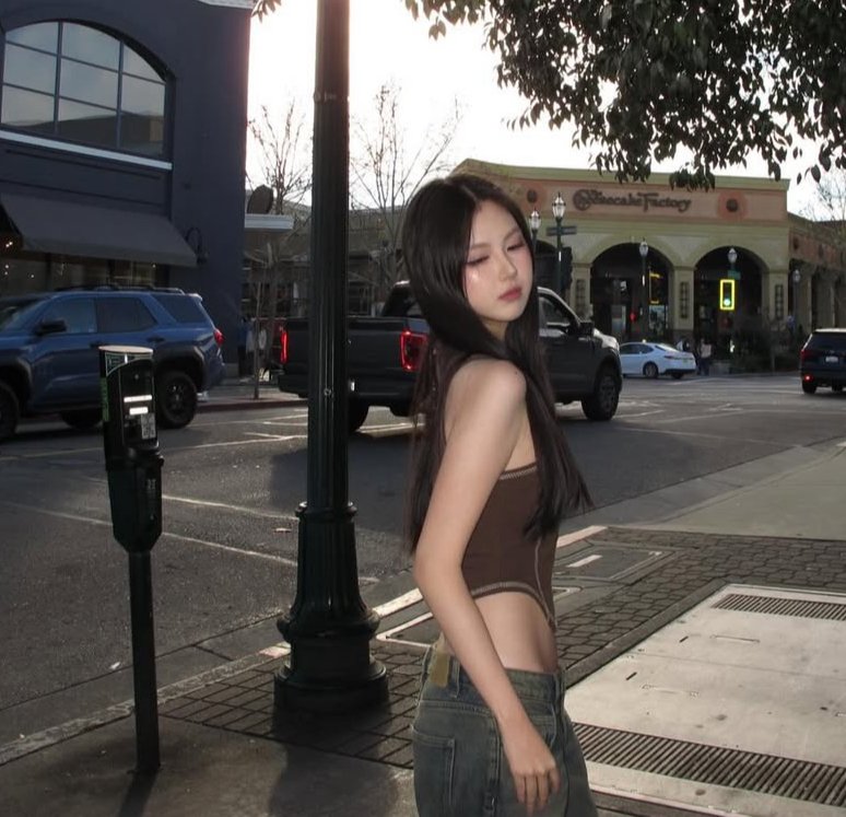 HOT NYU ABG Slut Needs A Proper BBC Gaping