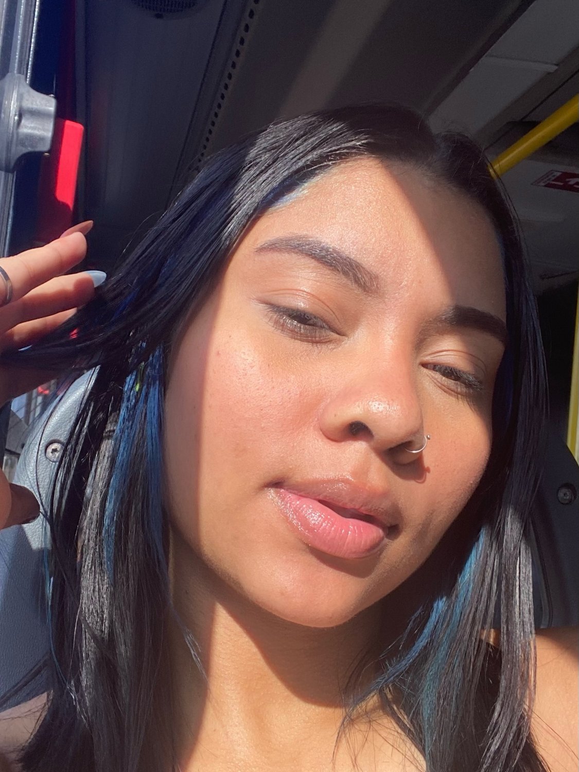 Preta Magrinha Novinha Tesudinha Rostinho De Vagabunda Esperando As Jatadas De Leite Na Cara