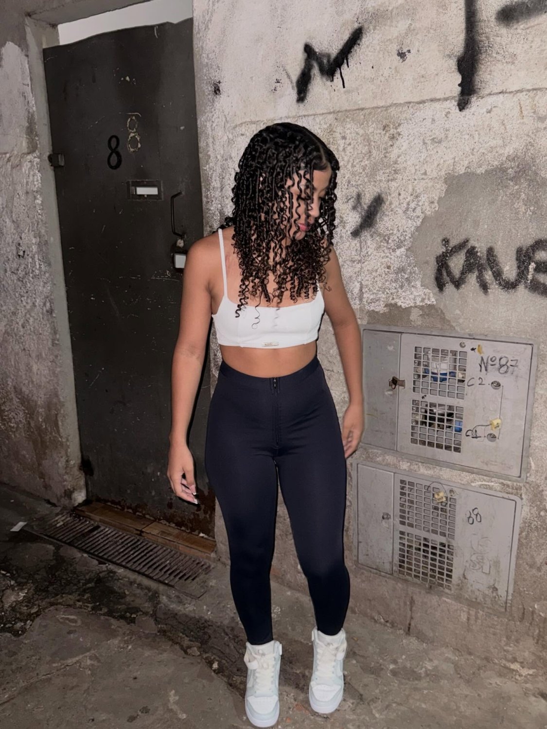 Branquinha Novinha Cacheada Rabuda Rostinho De Vagabunda Gostosa