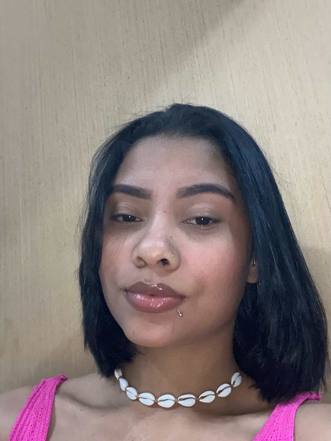 Preta Magrinha Novinha Tesudinha Rostinho De Vagabunda Esperando As Jatadas De Leite Na Cara
