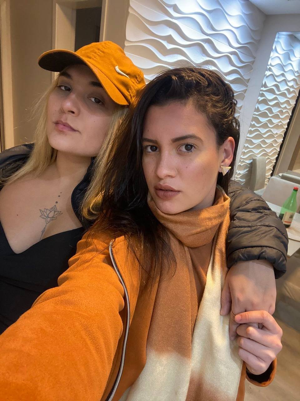 Casal de lesbicas amadoras caiu na net casal amador real vazado