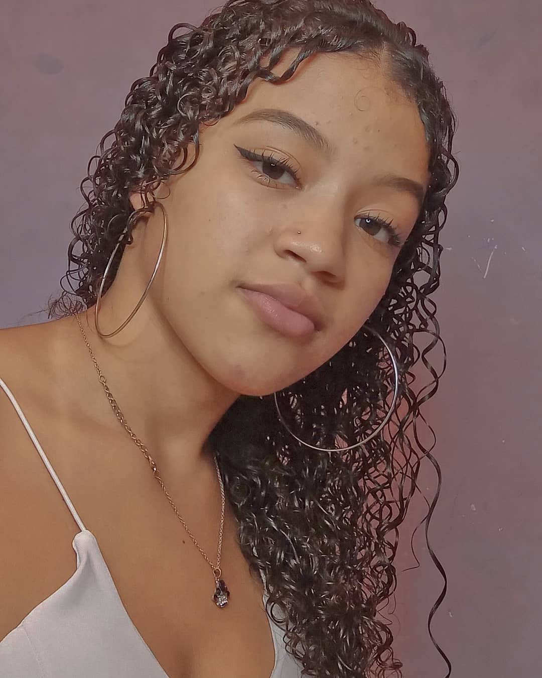 Branquinha Novinha Cacheada Rabuda Rostinho De Vagabunda Gostosa